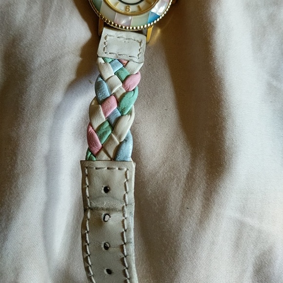 Gitnao Watch - Picture 3 of 3